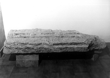 trabeazione con fregio dorico/ frammento